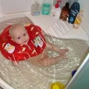 Baby Swimmer,  круг-воротничок для купания деток от 0 до 2х лет 