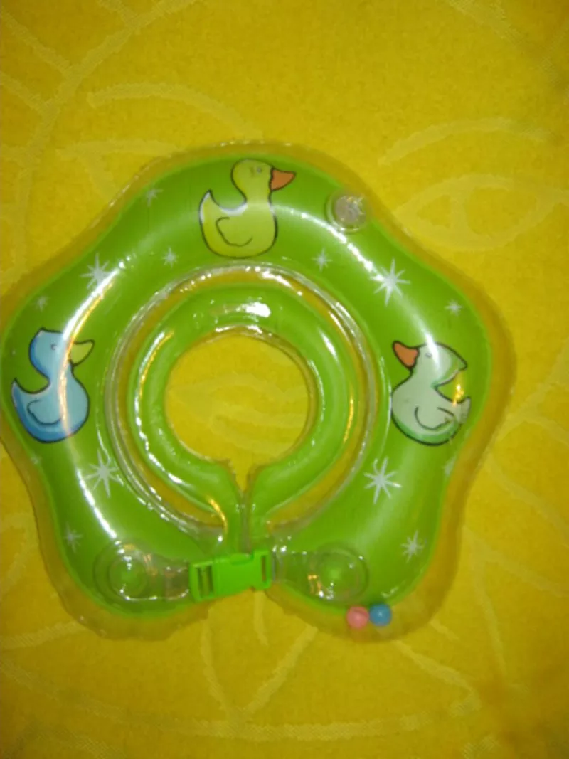 Продам надувной круг на шею для купания малышей 8