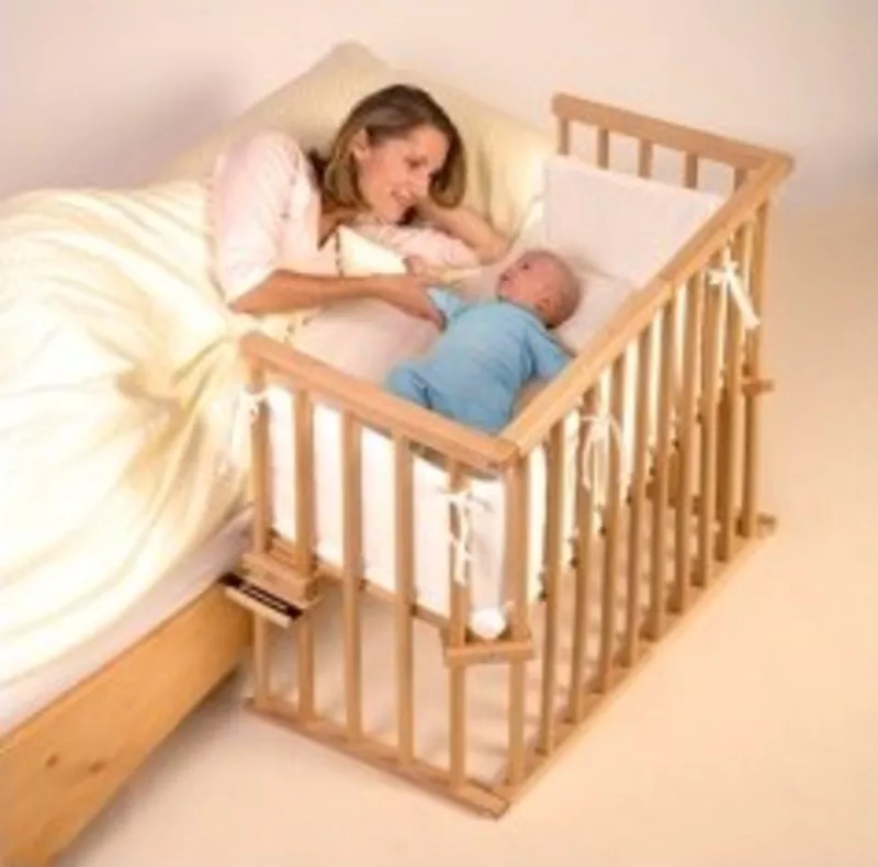 Приставная кроватка для новорожденных в подарок матрасик