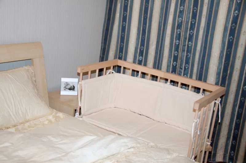 Приставная кроватка для новорожденных в подарок матрасик 2