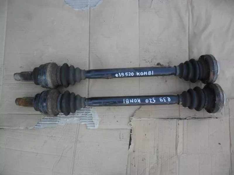 BMW E39 520 523 525 528 2.0 2.3 2.8 піввісь ліва до бензини