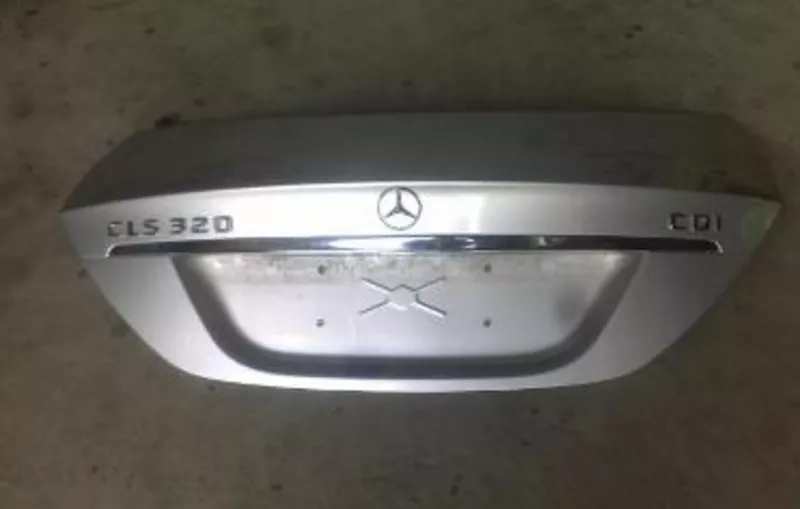 Крышки багажника оригинальные к Mercedes-Benz 3