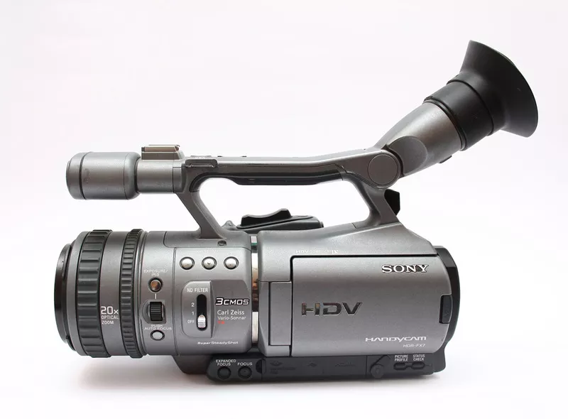 Видеокамера Sony HDR-FX7E 2