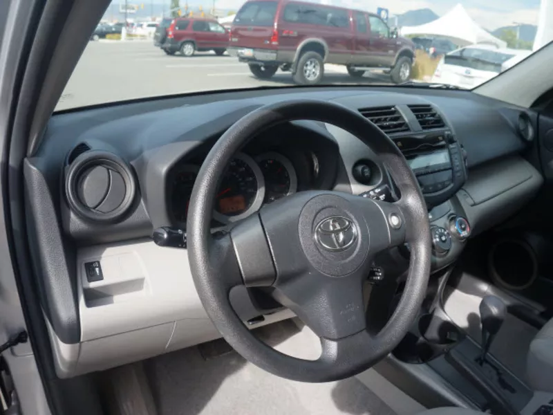 Toyota Rav4 2011 Решите цвета ..Perfect во всех функциях 5