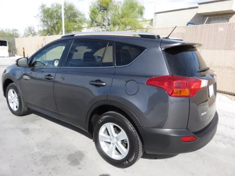 TOYOTA RAV4 2014 MODEL 3