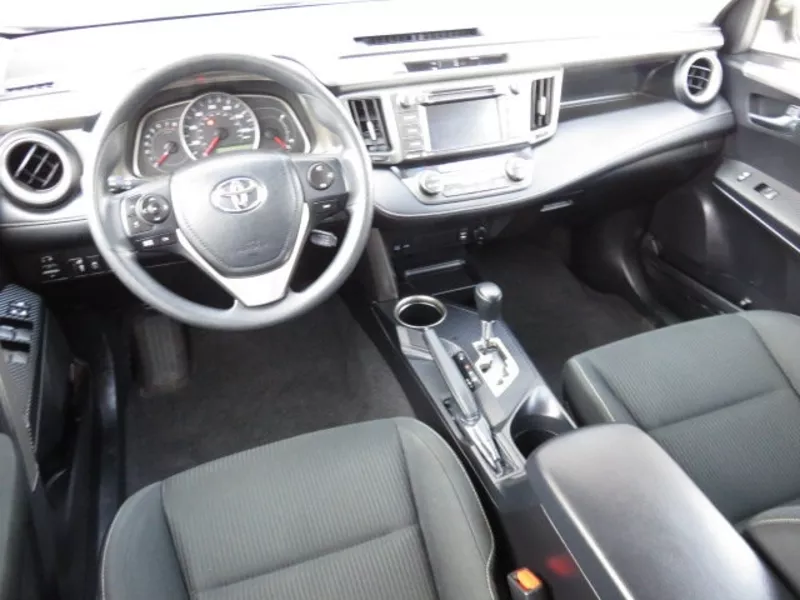 TOYOTA RAV4 2014 MODEL 11