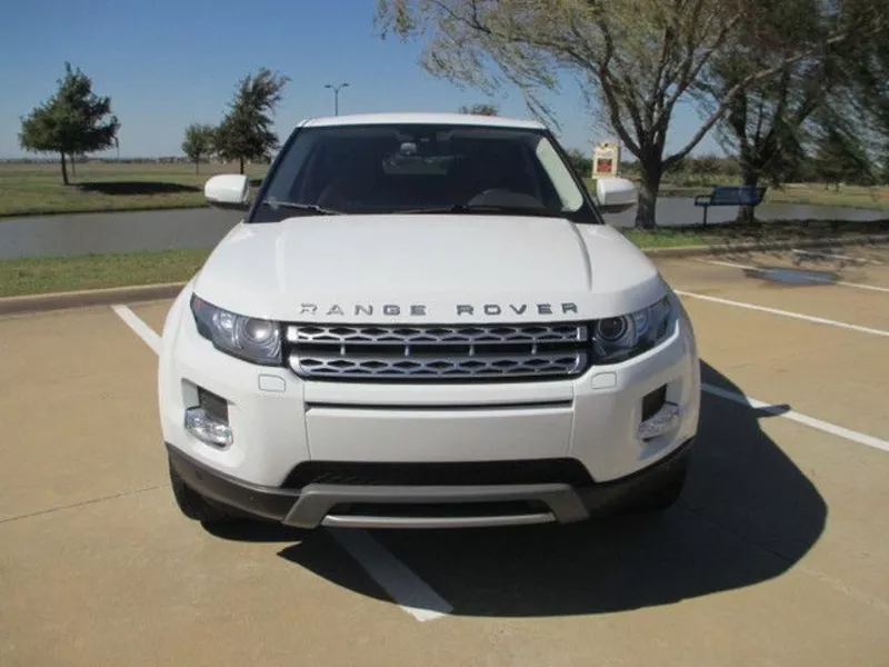 Range rover evoque 2012 & 2010 Lexus RX 450h 