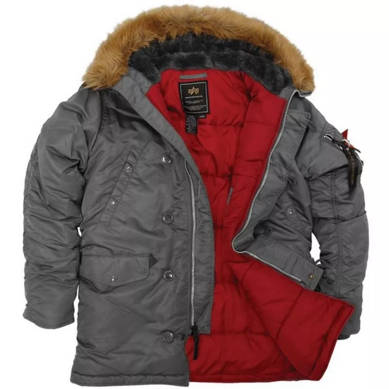 Компания Alpha Industries Inc. USA продает оригинальные куртки Аляски 5