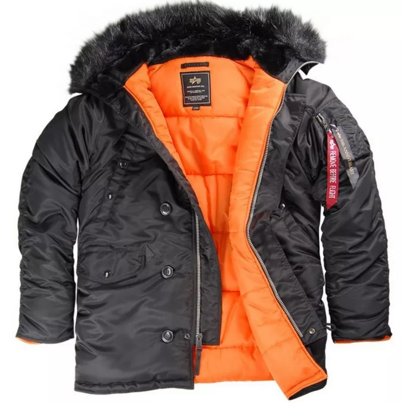 Компания Alpha Industries Inc. USA продает оригинальные куртки Аляски 7