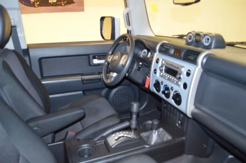 TOYOTA FJ CRUISER 2014 FOR SALE 5