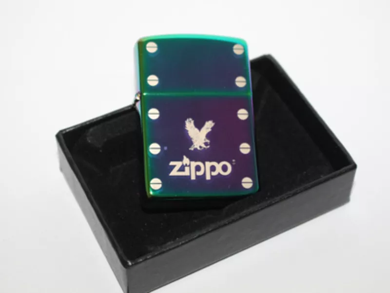 Зажигалки Zippo с фирменными эмблемами 4