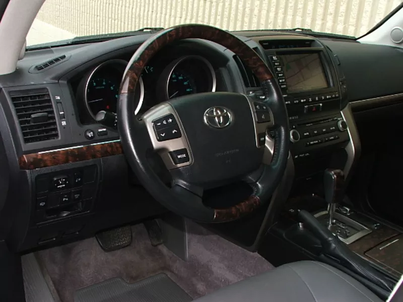 Срочная продажа Проверьте на этом мой Toyota 2011 5