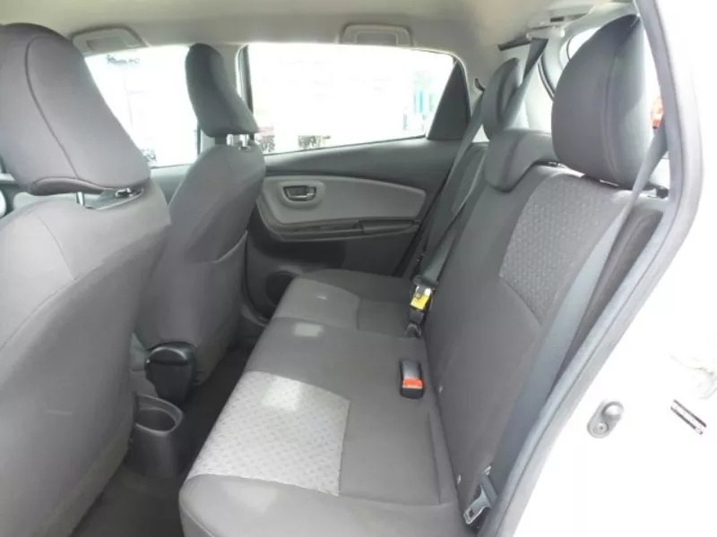  Toyota Yaris,  2016 model,  5