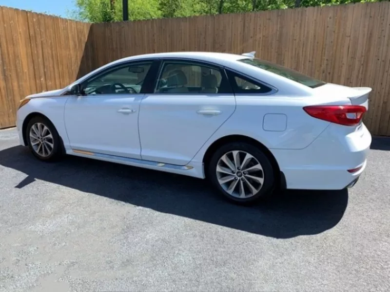 Hyundai Sonata 2016 (White) Sport 4