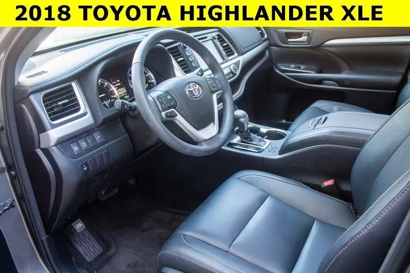 2018 Toyota Highlander XLE  12