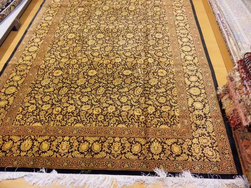 Персидские 100%  шелковые  ковры ручной работы  7