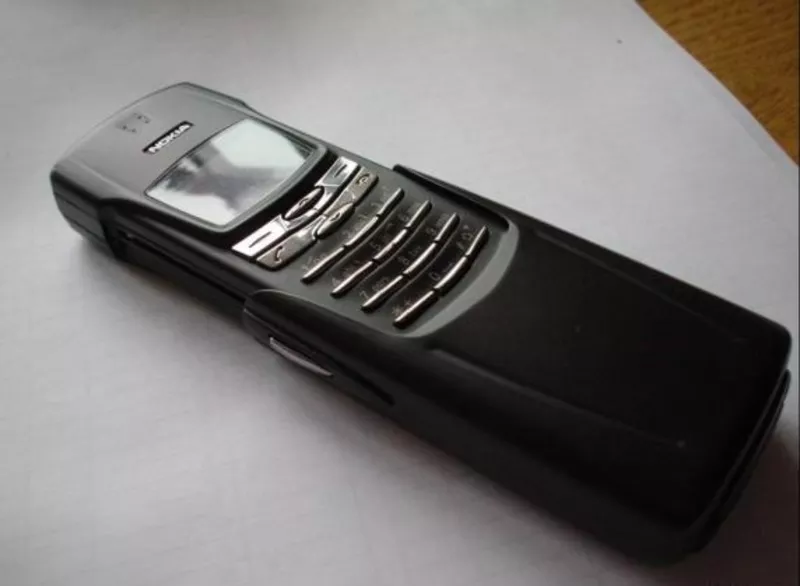 Nokia 8910i